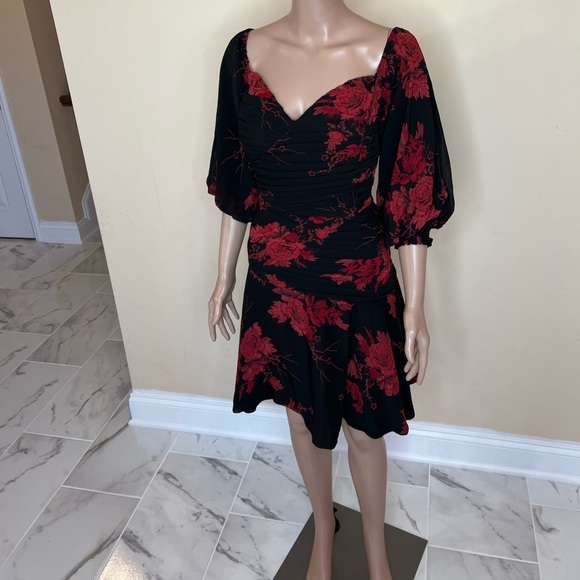 𝅺City chic floral dress - Picture 3 of 12